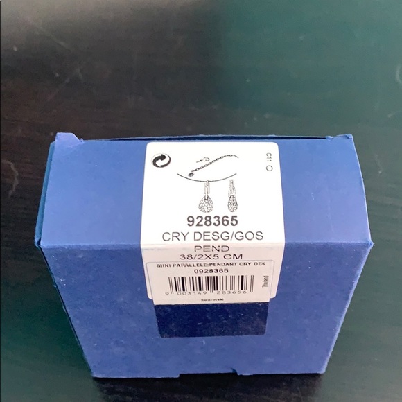 Swarovski pendant, brand new with tags in box - Picture 8 of 8